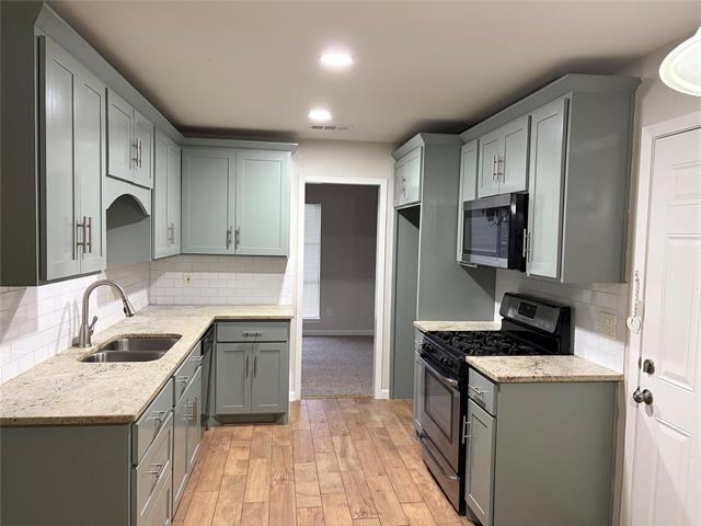 2410 Viva Dr in Mesquite, TX - Building Photo - Building Photo