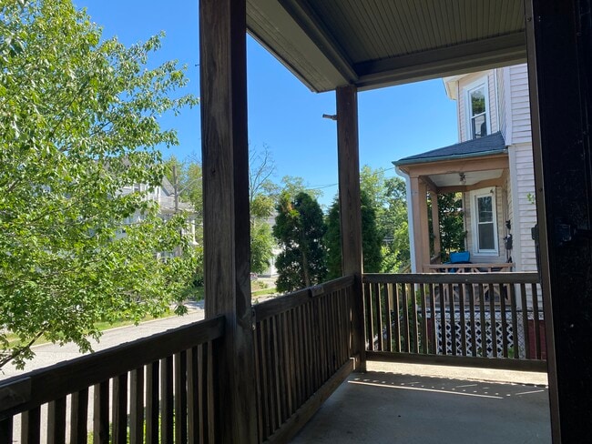 24 Huxley Ave in Providence, RI - Building Photo - Building Photo