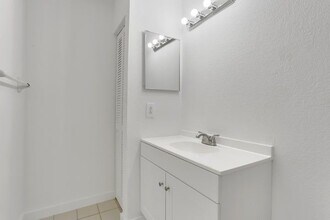 1780 Palm Cove Blvd in Delray Beach, FL - Building Photo - Building Photo