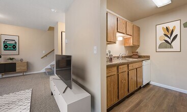 Silver Springs Apartment Homes in Rapid City, SD - Foto de edificio - Building Photo