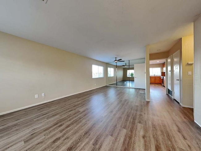 784 E Turmont St in Carson, CA - Building Photo - Building Photo