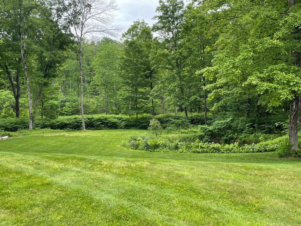 47 Lower Cemetery Rd in Alstead, NH - Building Photo