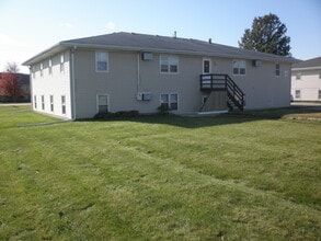 4837 NW 62nd Ave in Johnston, IA - Foto de edificio - Building Photo