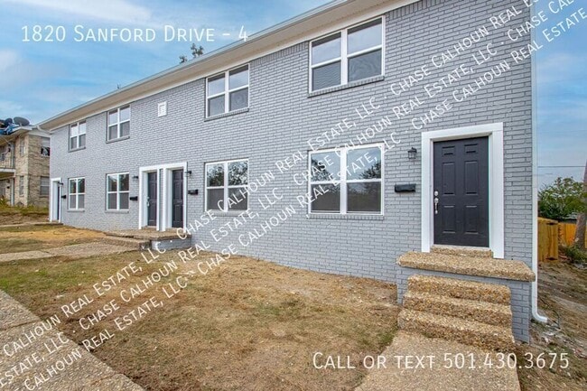 1820 Sanford Dr in Little Rock, AR - Building Photo - Building Photo