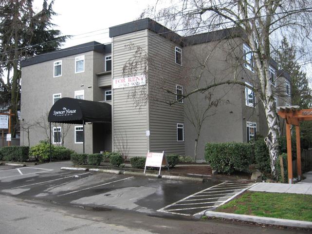 Spencer House in Seattle, WA - Building Photo