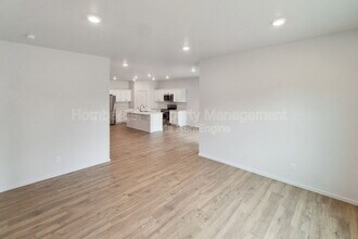 5508 W Jamestown Ln in Spokane, WA - Building Photo - Building Photo