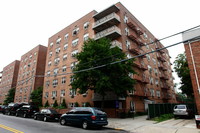 3420 Parsons Blvd in Flushing, NY - Building Photo - Building Photo