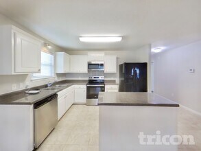 5746 Butch Canyon in San Antonio, TX - Building Photo - Building Photo