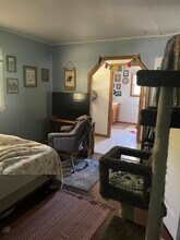 813 S Mitchell St in Bloomington, IN - Foto de edificio - Building Photo