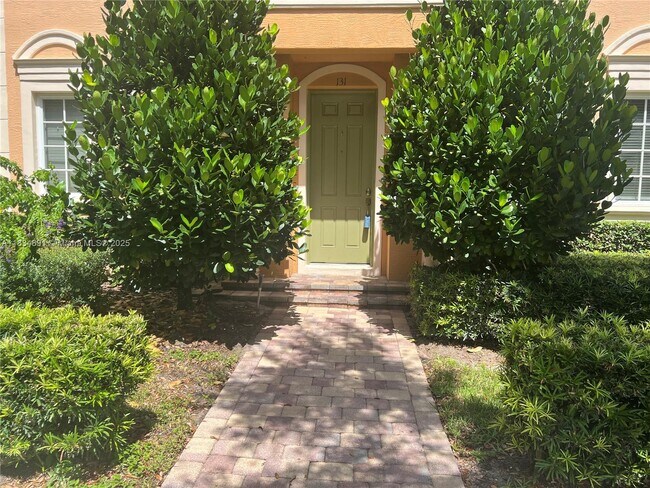 131 Ennis Ln in Jupiter, FL - Building Photo - Building Photo