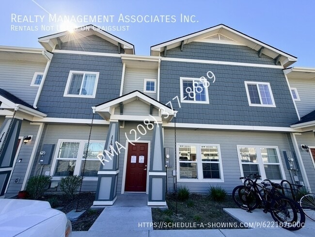 11239 W Gabrielle Dr