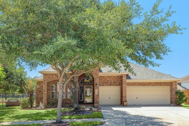property at 3110 Leaf Vines Ln