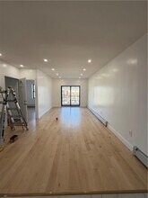 2554 Cropsey Ave in Brooklyn, NY - Building Photo - Building Photo