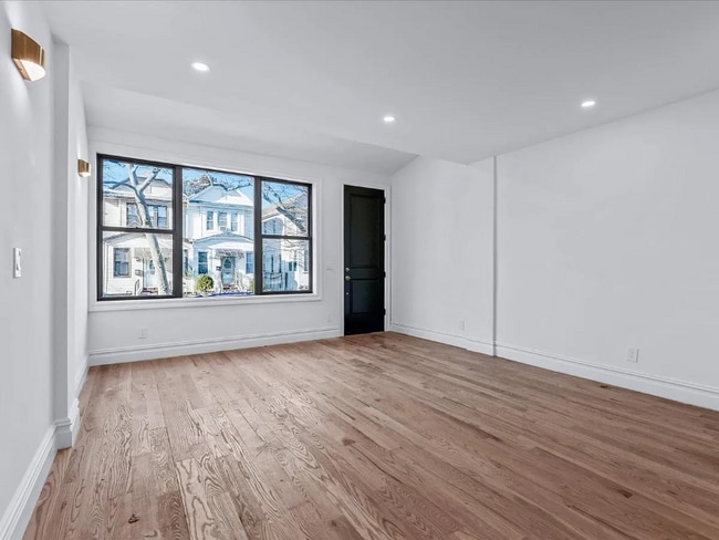 119 E 29th St in Brooklyn, NY - Building Photo - Building Photo