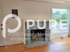 3552 NE Killingsworth St in Portland, OR - Building Photo - Building Photo