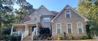 6640 Ashebrooke Dr in Douglasville, GA - Building Photo