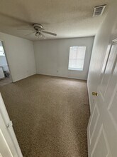 5 Wood Arbor Ln in Palm Coast, FL - Building Photo - Building Photo