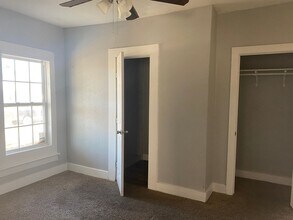 615 S Throckmorton St in Sherman, TX - Building Photo - Building Photo