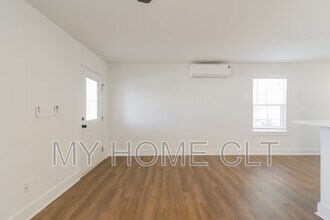 404 Kirby Dr in Charlotte, NC - Building Photo - Building Photo