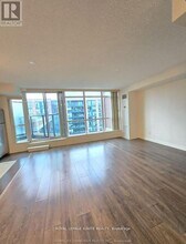 525 Wilson Ave in Toronto, ON - Building Photo - Building Photo