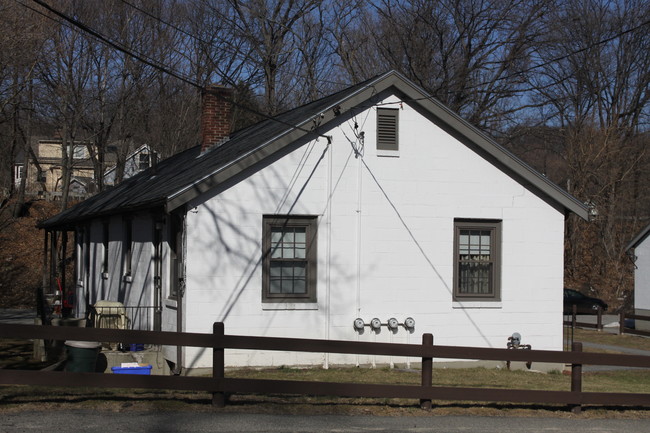 Dudley Street Apartments in Arlington, MA - Building Photo - Building Photo