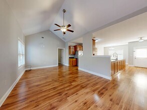 176 Garrett Dr in Eatonton, GA - Building Photo - Building Photo