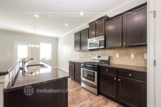 12915 Longstraw Rd in Charlotte, NC - Building Photo - Building Photo