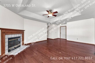 3705 W Overland St in Springfield, MO - Foto de edificio - Building Photo