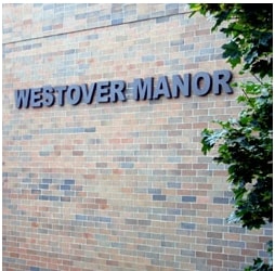 Westover Manor in Cedar Rapids, IA - Foto de edificio - Building Photo