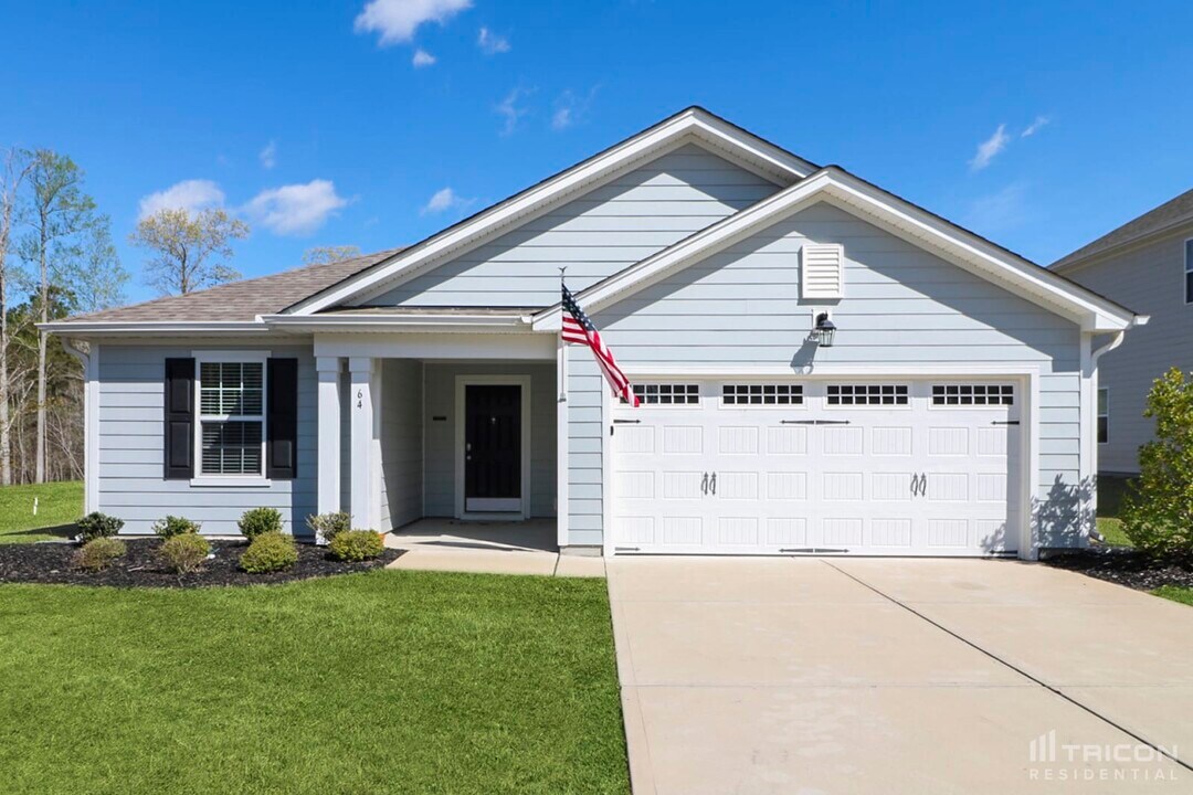 64 Crew Clb Ct in Clayton, NC - Building Photo