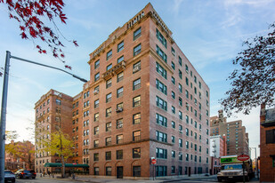 Cooperative in Brooklyn, NY - Foto de edificio - Primary Photo