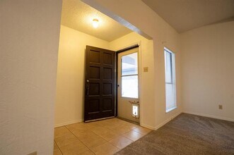3200 Kelvin Ave in Fort Worth, TX - Building Photo - Building Photo