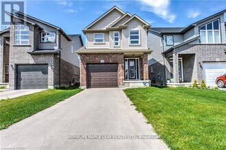 1704 O’Hanlan Ln in London, ON - Building Photo - Building Photo