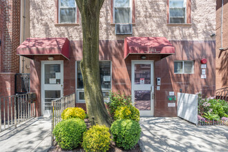 105 Neptune Ave in Brooklyn, NY - Building Photo - Building Photo