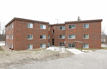 Riverview Apartments II in Delano, MN - Foto de edificio - Building Photo