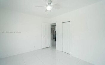 7935 Crespi Blvd in Miami Beach, FL - Building Photo - Building Photo