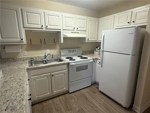 683 Grant St in Clarkesville, GA - Building Photo - Building Photo