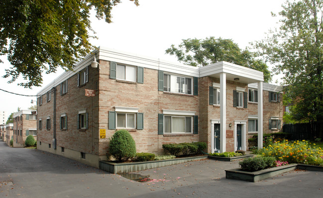 Symphony Circle Condominium in Buffalo, NY - Building Photo - Building Photo