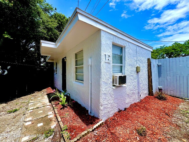 426 Dummitt Ave in Titusville, FL - Building Photo - Building Photo