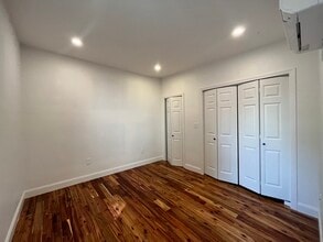 155 Orange St in Chelsea, MA - Foto de edificio - Building Photo