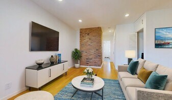 Thayer Street, Unit C51 in New York, NY - Building Photo