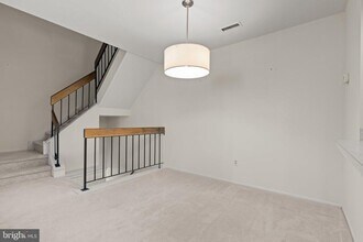 616 Society Pl in Newtown, PA - Building Photo - Building Photo