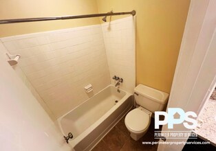 801 Countryside Pl in Smyrna, GA - Building Photo - Building Photo
