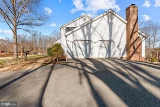 7329 Fleetwood Ct in Warrenton, VA - Building Photo - Building Photo