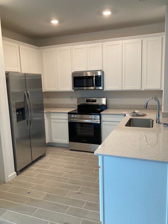 3476 SE 37th Ave Rd in Ocala, FL - Building Photo