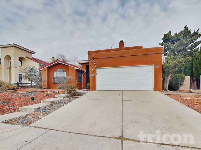 6401 Prairie Sage Dr NW