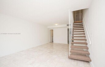 9455 Bay Harbor Terrace in Bay Harbor Islands, FL - Building Photo - Building Photo