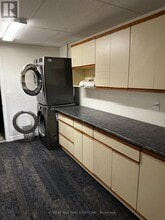 275 Front St in Belleville, ON - Building Photo - Building Photo