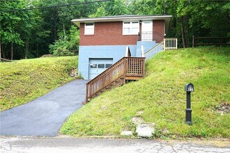 27 Cornell Ave in Endicott, NY - Building Photo - Building Photo