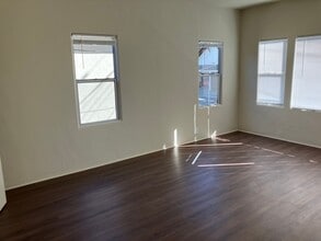 2625 Ivy Dr, Unit 3 in Oakland, CA - Building Photo - Building Photo